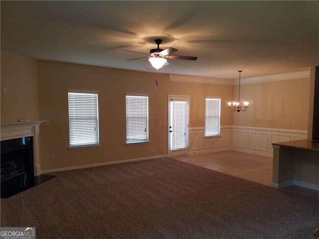 Building Photo - 2527 Morgan Chase Dr