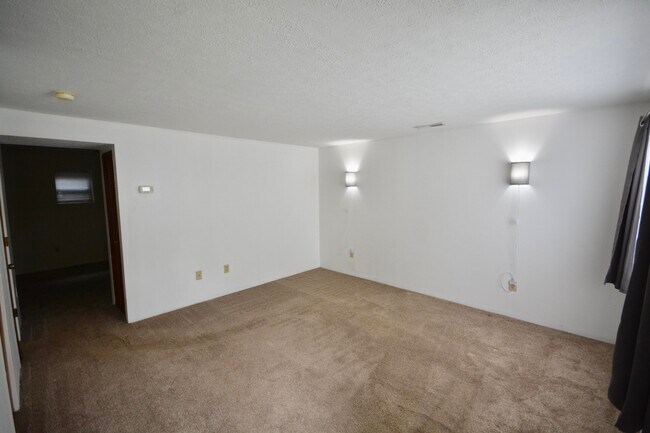 Foto del edificio - 2590 Townhouse Dr SE