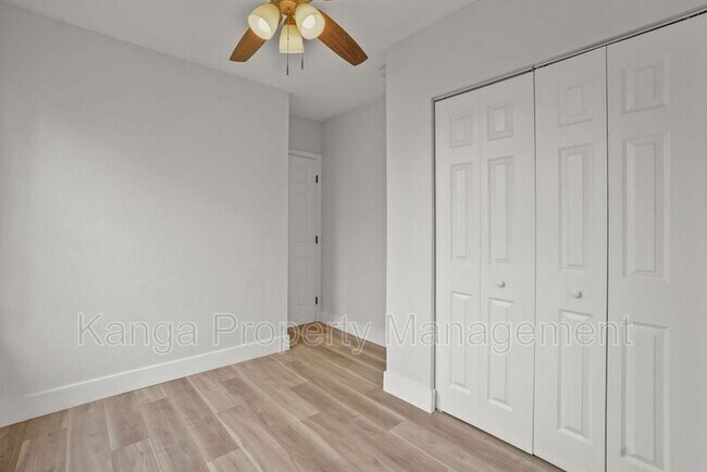 Building Photo - 422 Kanuga Dr