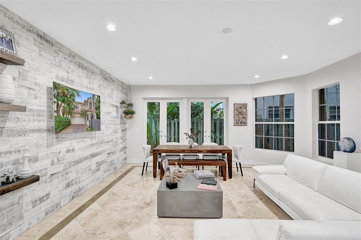 19413 38th Ct, Golden Beach, FL 33160 House Rental in Golden Beach