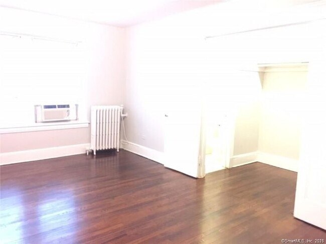 Building Photo - 53 Prospect St