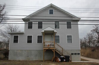 Building Photo - 20 Main St