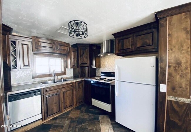 Foto del edificio - 1522 E 9th St