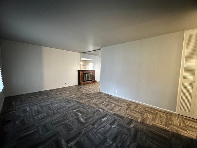 Foto del edificio - 1503 Eastview Ave