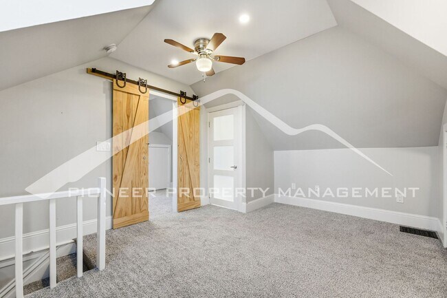 Foto del edificio - Charming Condo Near Cheesman Park