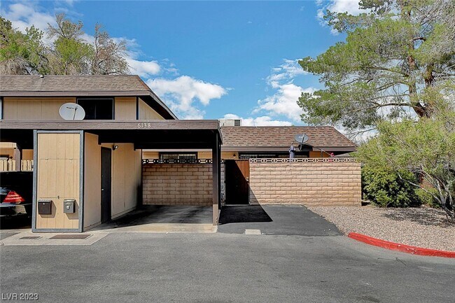 Building Photo - 6138 Meadow Haven Ln