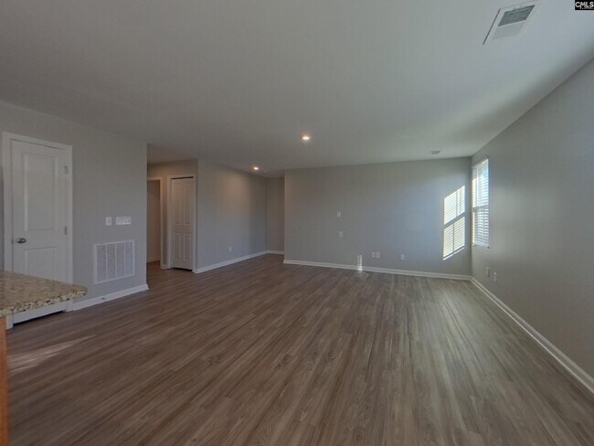 Building Photo - 513 Scribes Ln