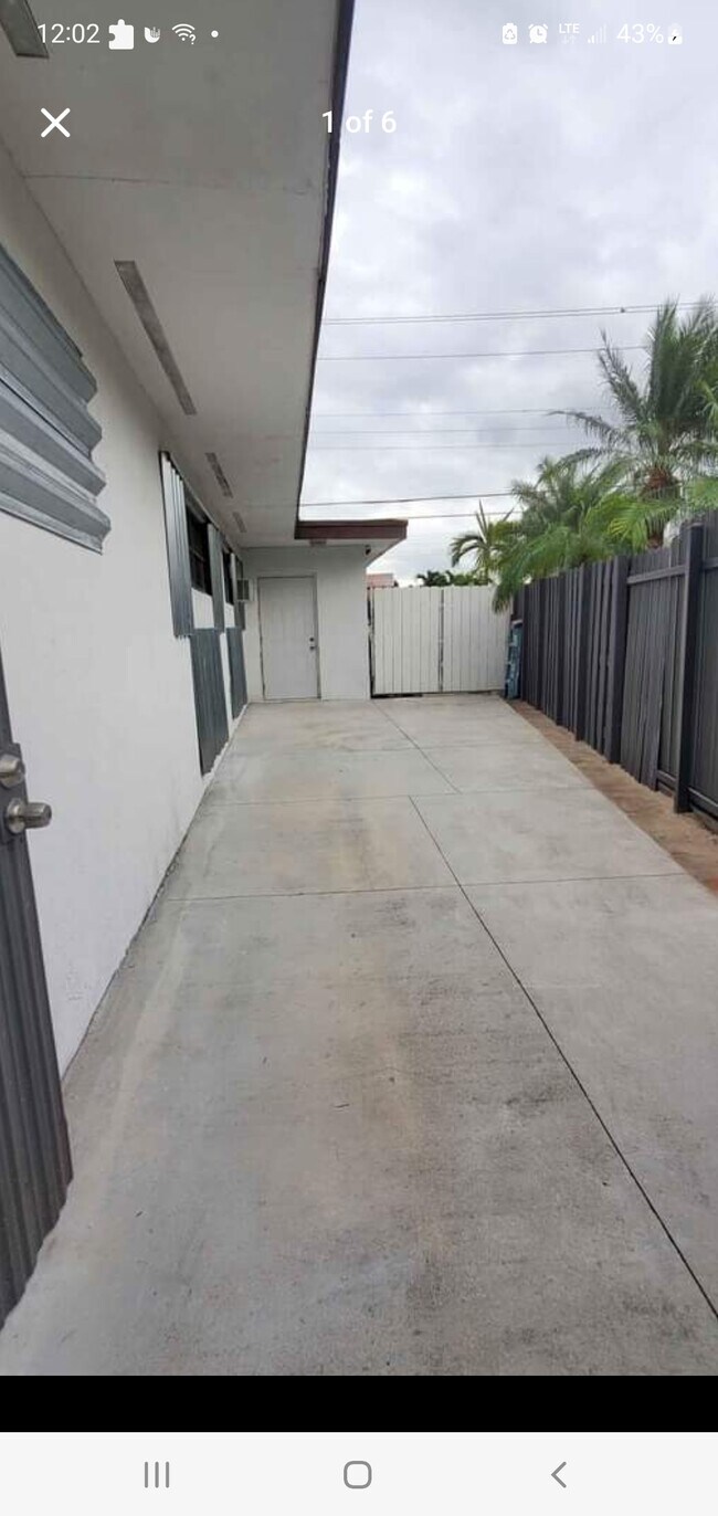 Foto del edificio - 4201 SW 107th Ct