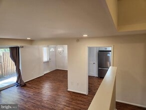 Building Photo - 14630 Bauer Dr