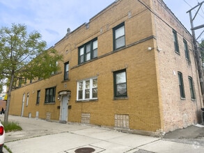 Building Photo - 1204 N Lavergne Ave
