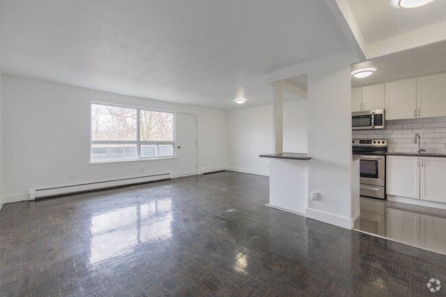 2BR, 1BA - 954SF - Living Room - 285 Erb Street W