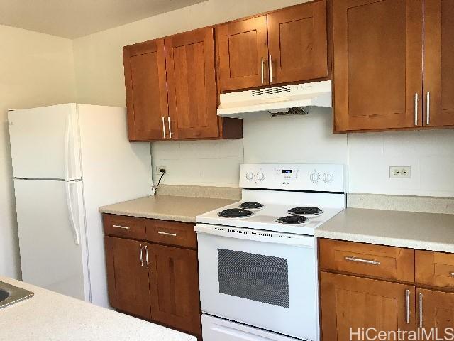 Building Photo - 92-1132-1132 Panana St