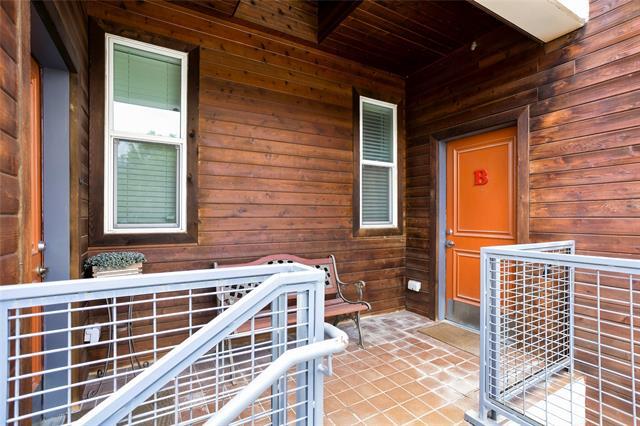 Building Photo - 1124 Galveston Ave