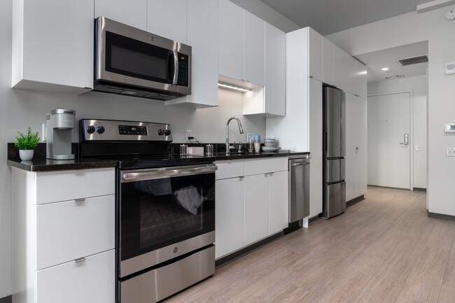 Studio Type 2 - FOUND Study College Hill Apartments