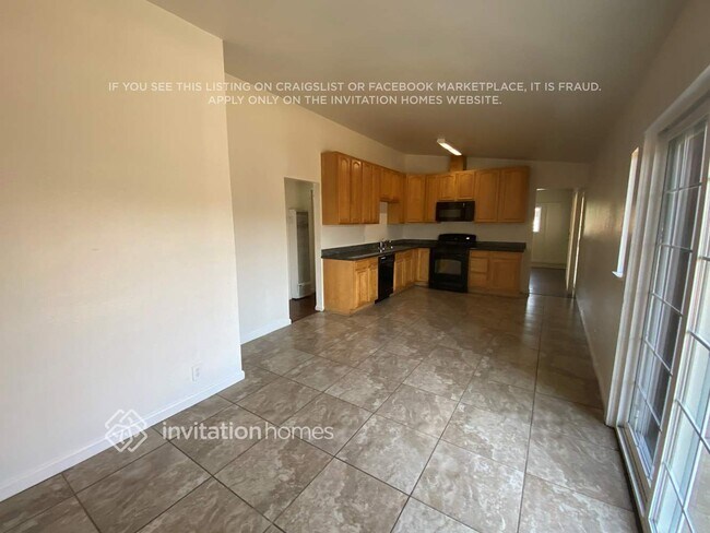 Foto del edificio - 312 Hopkins Dr