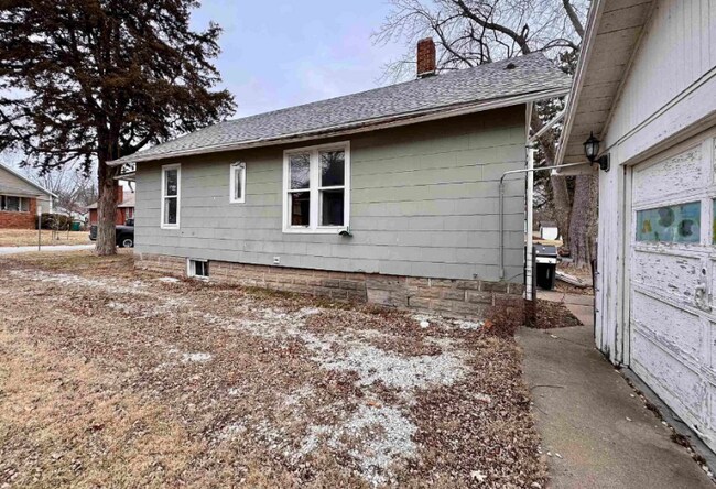 Foto del edificio - 437 W Pierce St