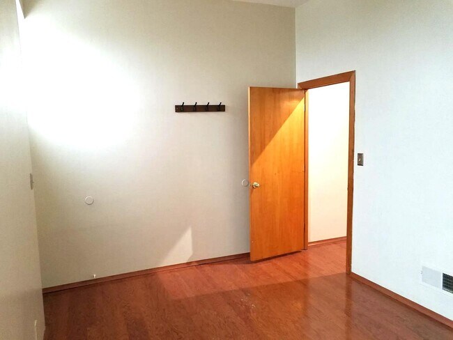 Foto del edificio - 2309 Hickory St