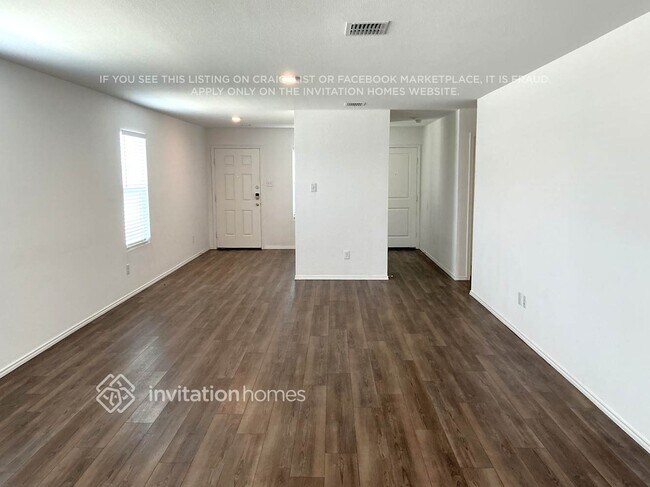 Building Photo - 5406 Longshadow Dr