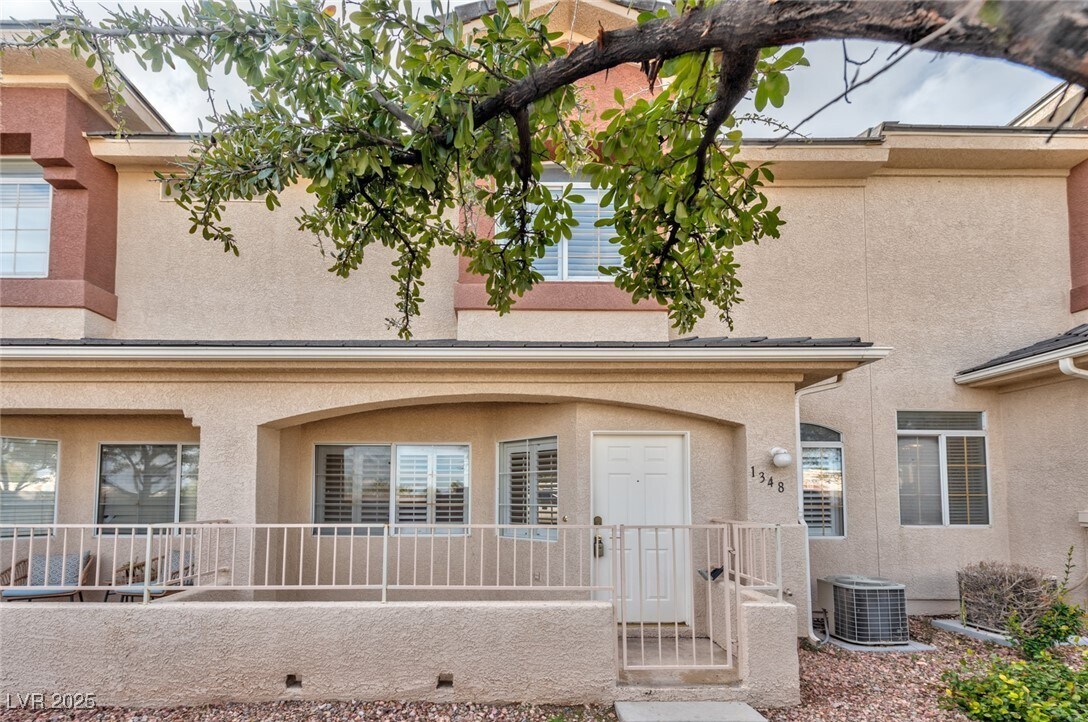 Foto principal - 1348 Dusty Creek St