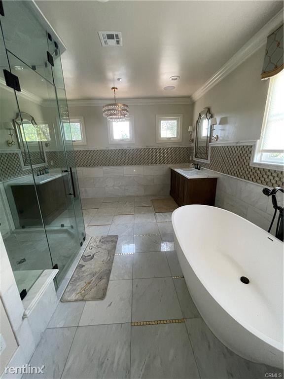 Foto del edificio - 4 br, 5 bath House - 2218 Lee Ave