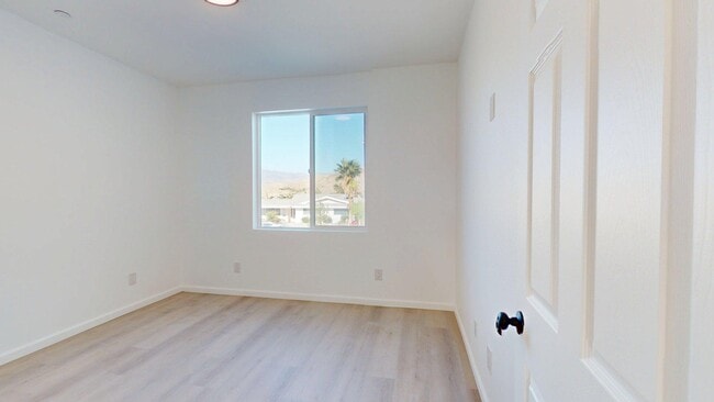 Foto del edificio - 9850 Mesquite Ave