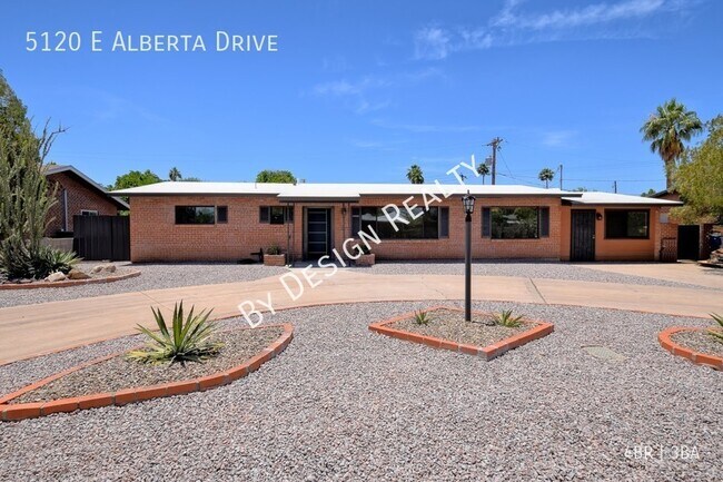 Building Photo - Rosemont Park - 4 Bed 3 Bath - Full Remodel