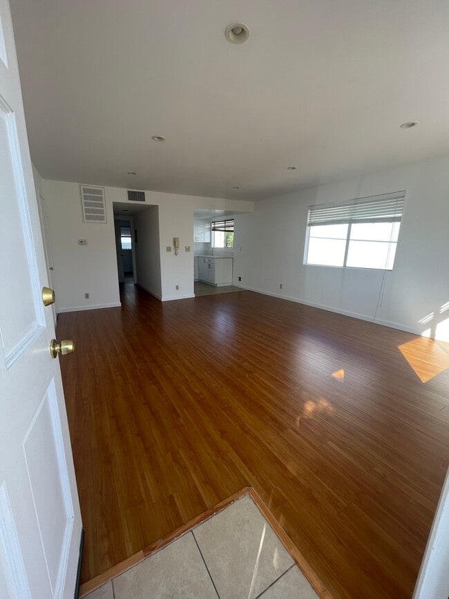 Main Living/Dining Area - 308 E Valencia Ave