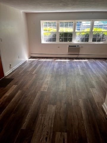 Building Photo - 11 Cass St