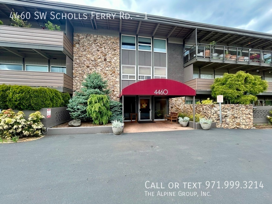 Primary Photo - 4460 SW Scholls Ferry Rd