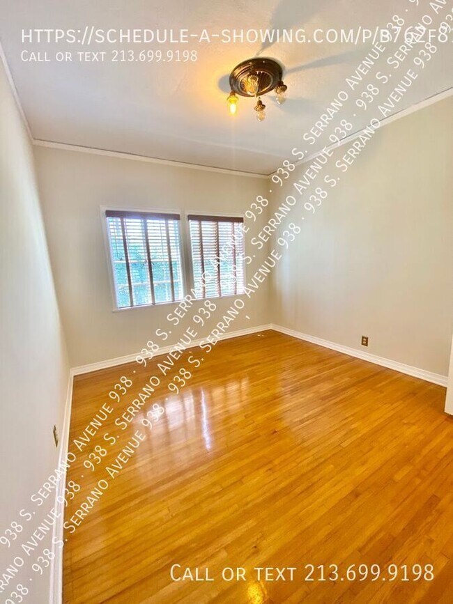 Foto del edificio - 938 Serrano Ave