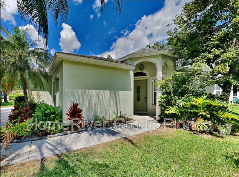 Foto principal - 12123 Winding Woods Way