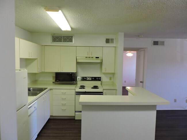 Foto del edificio - 1Bedroom Condo - Lakewood Park, Altamonte ...