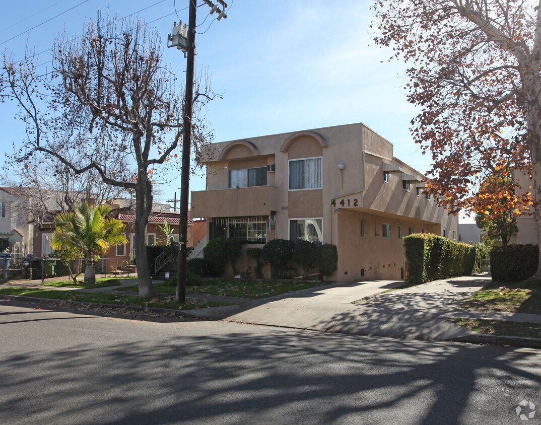Foto del edificio - 4412 Finley Ave