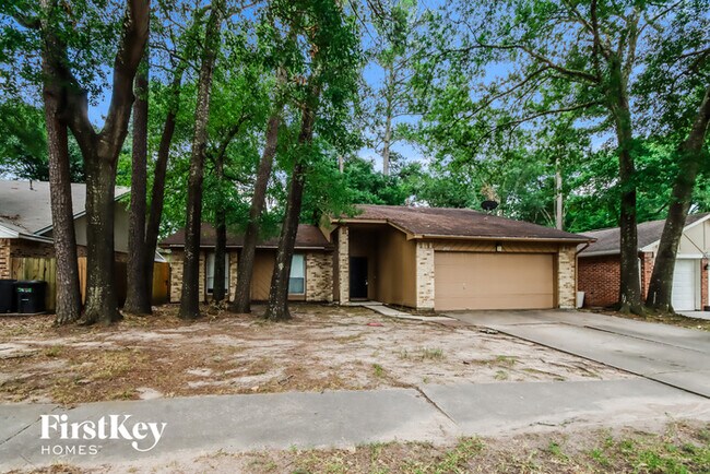 Foto del edificio - 2702 Forestbrook Dr