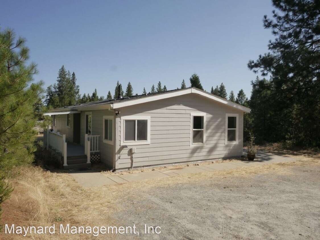 Primary Photo - 3 br, 2 bath House - 1128 Ridge Rd.