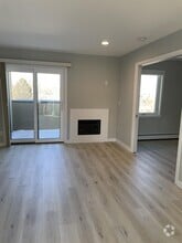 Building Photo - 2711 Mapleton Ave
