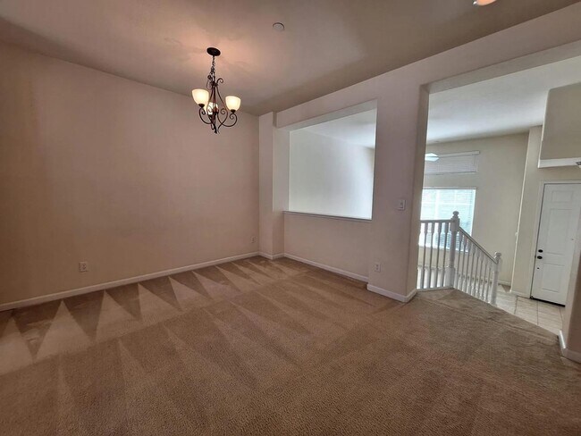 Foto del edificio - 2580 W El Camino Ave