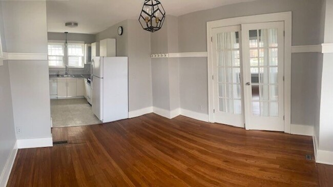Foto del edificio - 203 Catalpa Dr