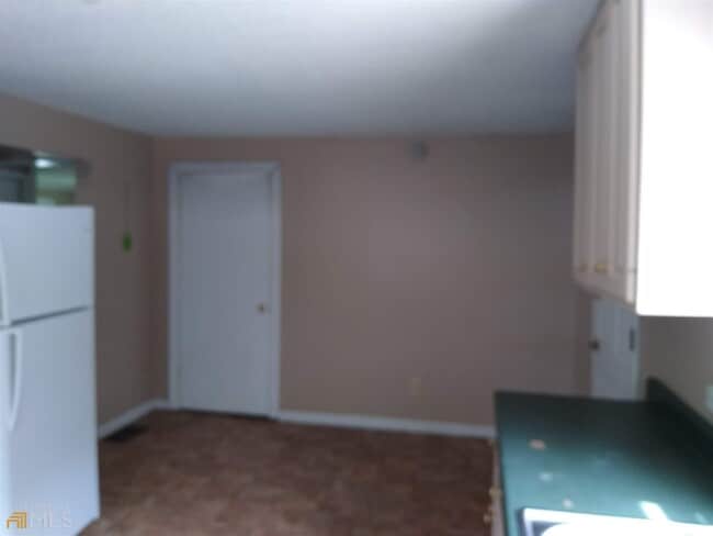Building Photo - 225 S Webb St