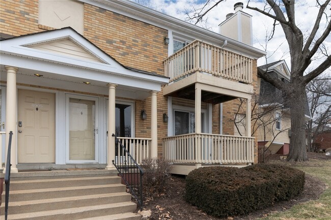Building Photo - 8901 Cardinal Terrace