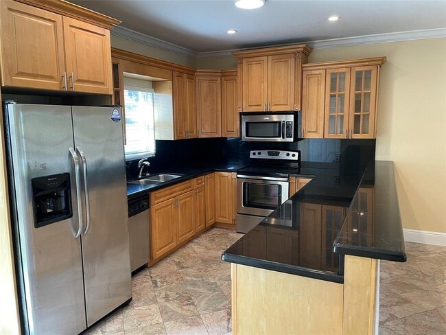 Photo - 1200 NE 5th St House