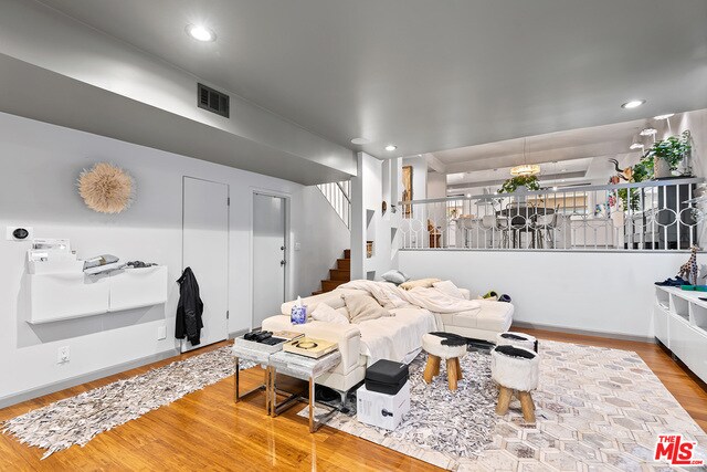 Building Photo - 4751 La Villa Marina