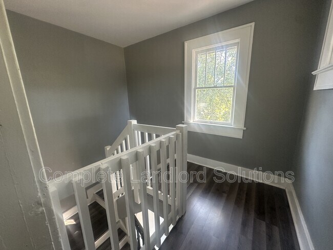 Foto del edificio - 2266-2262 Warren St