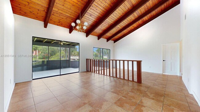 Foto del edificio - 10251 SW 80th St