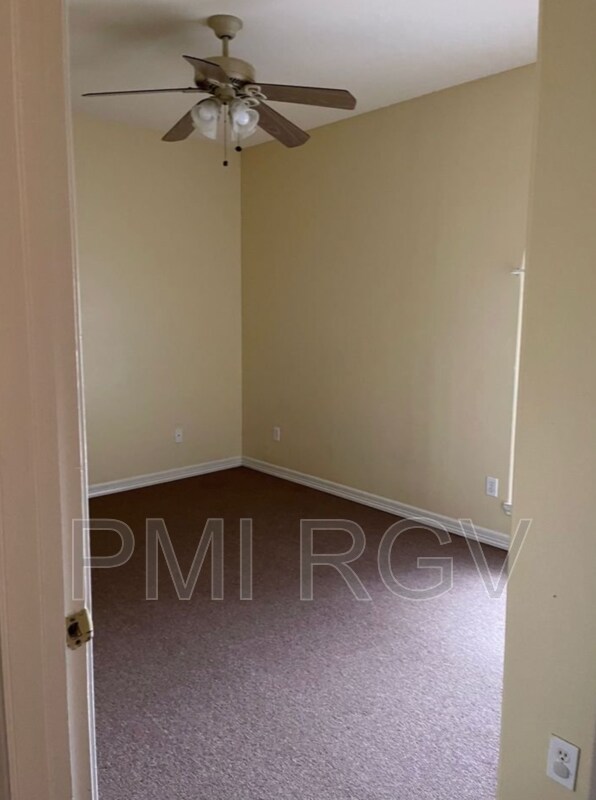 Building Photo - 609 Buena Vista Dr