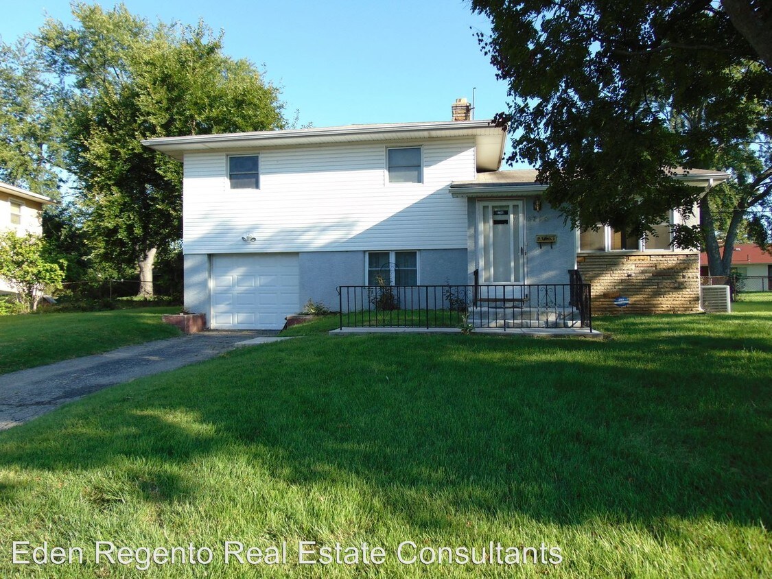 3790 Shamrock Dr, Columbus, OH 43227 House Rental in Columbus, OH
