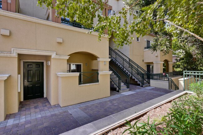 Foto del edificio - Downtown Mountain View l Stylish Home