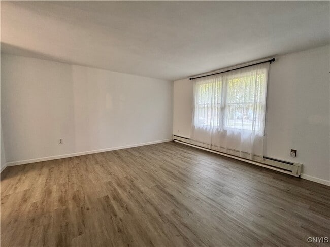 Building Photo - 3671 Gaskin Rd