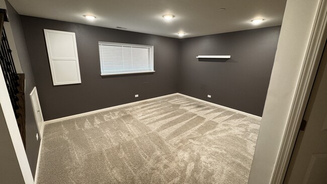 Foto del edificio - 1645 Sager Way