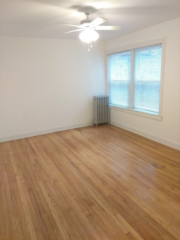 Building Photo - 4655 N Manor Ave